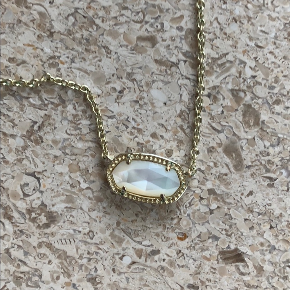 Kendra Scott Elisa Gold Pendant Necklace